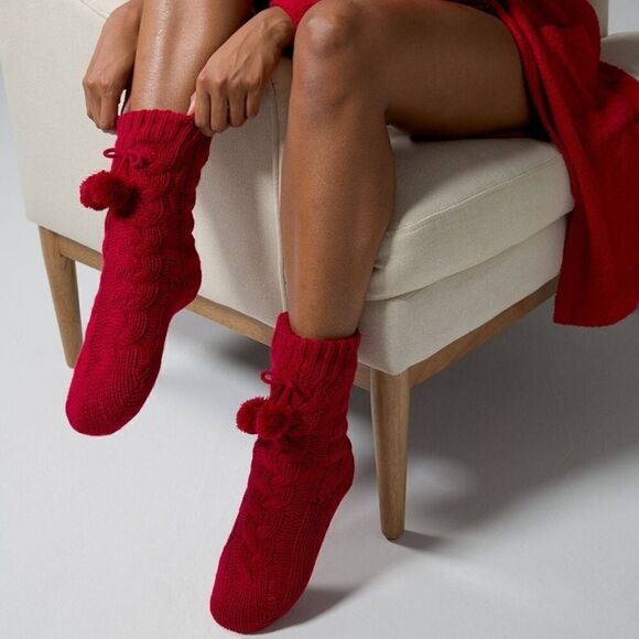 Soma Red Cable Knit Fleece inside Cabin Socks NWT L XL - Picture 1 of 7